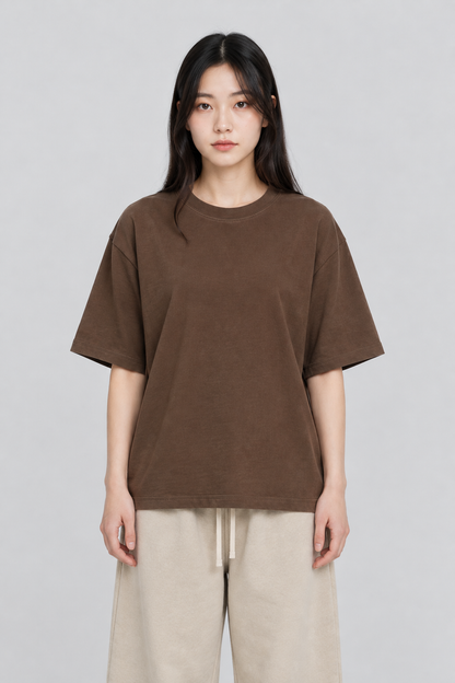 oversizedtshirt,cottontshirt,essentialtee,essentialtshirt,unisextshirt,loosefittshirt,basictshirt,basictee,minimaliststreetwear,minimalist,oversizedclothing,casualwear,casualclothing,roundnecktshirt,shortsleevetshirt,blanktshirt,relaxedfit